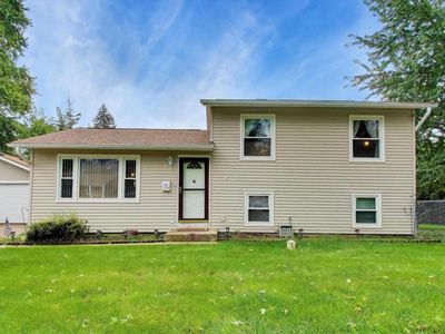 139 W Melody Ln