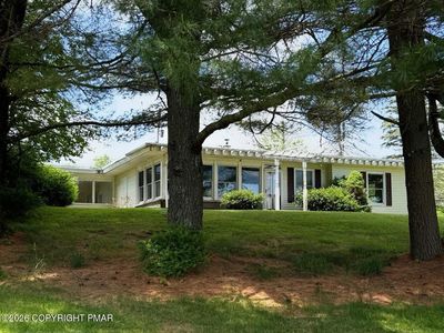 193 Country Club Dr