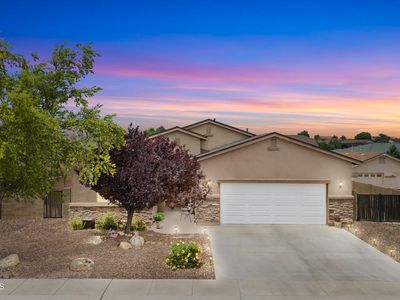 8316 N Sunset Rdg