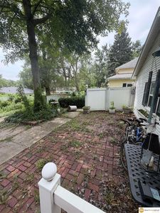 340 S 52nd St