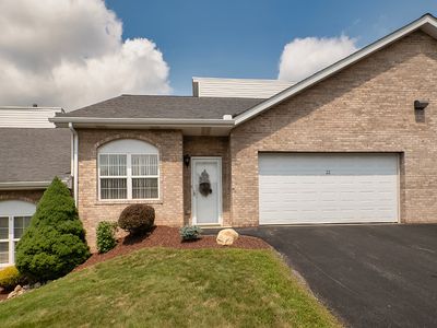 22 Elena Ave