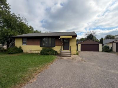 124 Gibraltar Rd NE