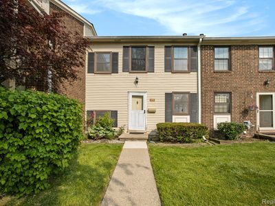 1875 Sheffield Dr