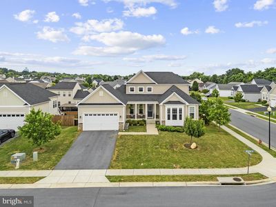 18 Graywood Ln