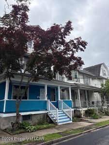 14 Sterling Ave