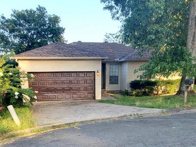 1308 Cody Pl
