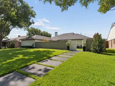 1321 Chesterton Dr