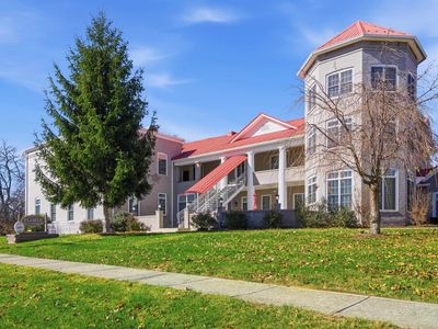 Property at 210 E Withers Rd APT 201, Wytheville, VA