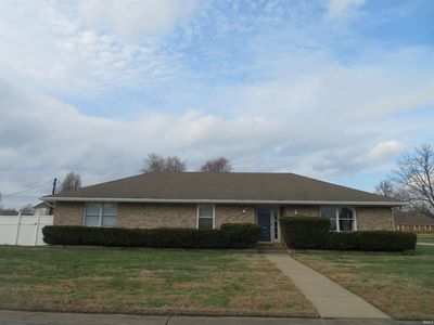 Property at 8400 Kifer Dr, Newburgh, IN