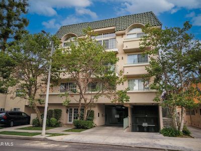 4348 Mammoth Ave APT 203