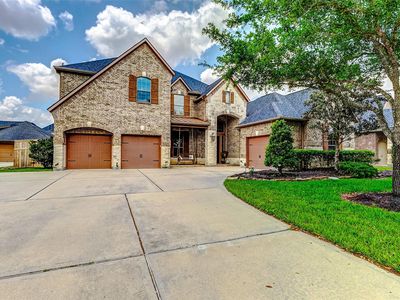 5722 Spring River Ln