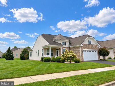 405 Topiary Ln