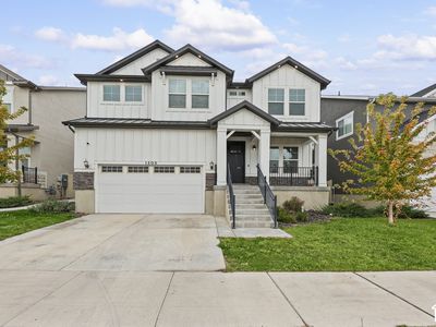 1308 W Quailhill Rd