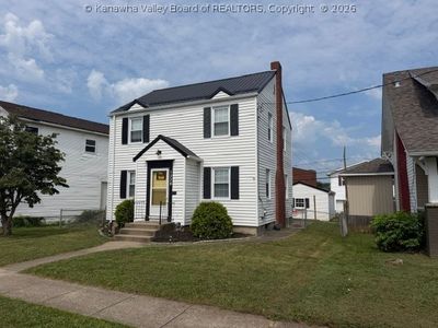 1338 Grosscup Ave