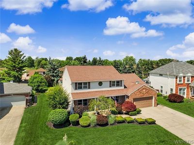 5485 Country Club Ln
