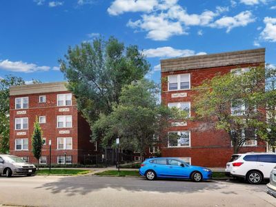 3201 W Argyle St APT 3S