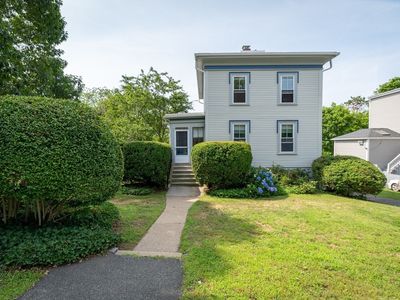 32 Blynman Ave