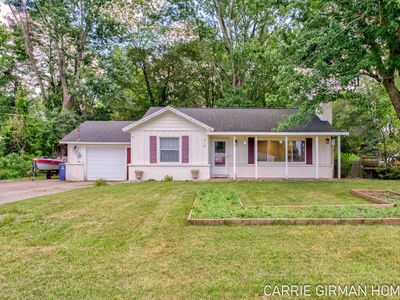 Property at 918 Paw Paw Dr, Holland, MI