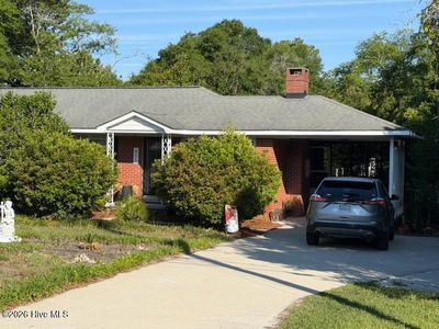 805 Adelaide Drive