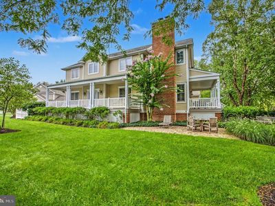 501 Mahoney Dr
