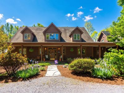 150 Fairfield Estates Dr