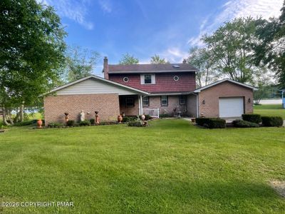 1551 Lakeview Dr