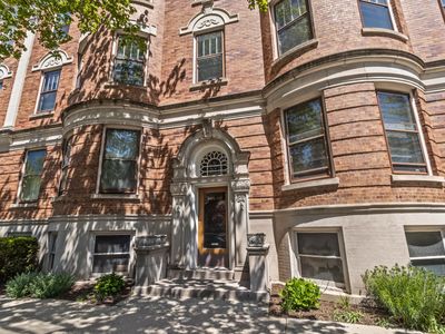 207 Hamilton St APT 3