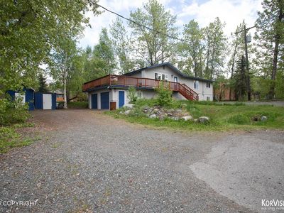 11213 Upper Sunny Cir