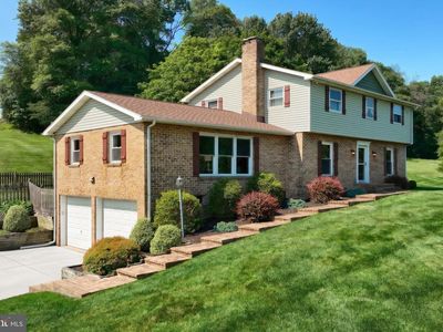 715 Meadowview Dr