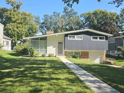 Property at 567 S Lewis Ave, Lombard, IL