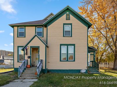 Property at 263 W Muskegon Ave, Muskegon, MI