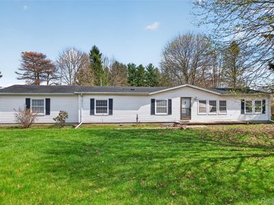 Property at 11011 Hamburg Rd, Whitmore Lake, MI