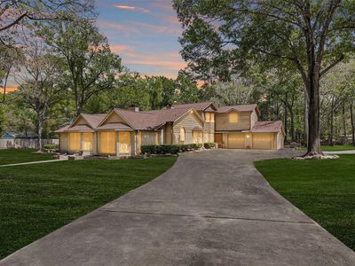 7715 Shadow Ln