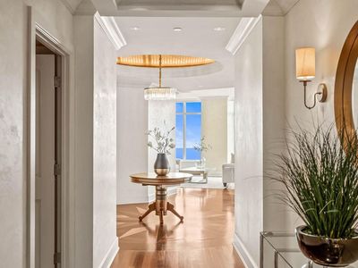 825 North Prospect AVENUE UNIT 902