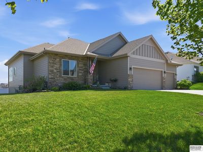 Property at 10805 Lake Tahoe Dr, Papillion, NE