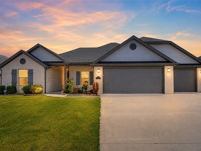 1130 Spring Hollow Rd