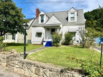 Property at 120 W Reynolds Ave, Belle, WV