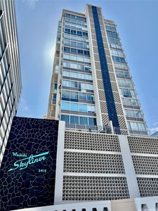 2415 Ala Wai Blvd APT 1704