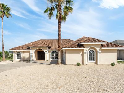 309 El Lago Camino