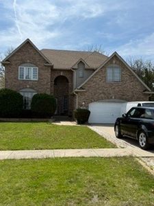 3811 River Rd