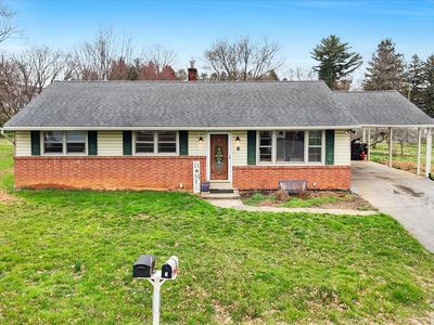 Property at 6 Overlook Dr, Quarryville, PA