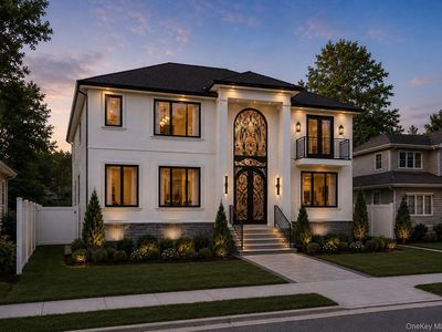26 Cloverfield Road S