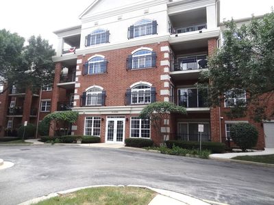 0S099 Lee Ct Unit 101