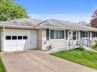 504 Winston Dr