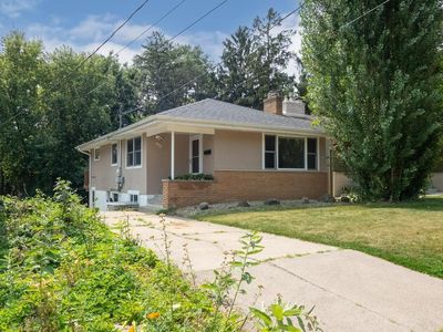 634 Orange Ave W