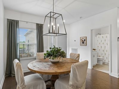 2330 Laurelstone Dr