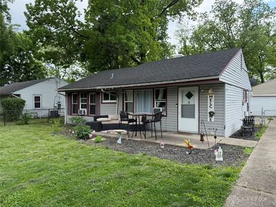 3220 Keays Ave