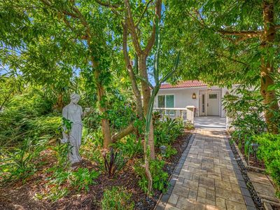 1764 Linwood Cir