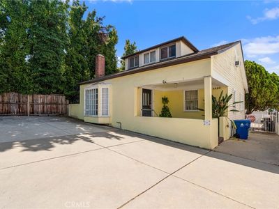 4458 Maplewood Ave