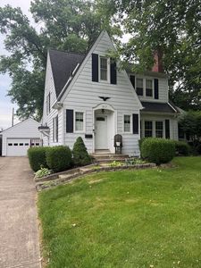 317 Fairway Ave